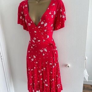 Chic Red Floral Midi Dress